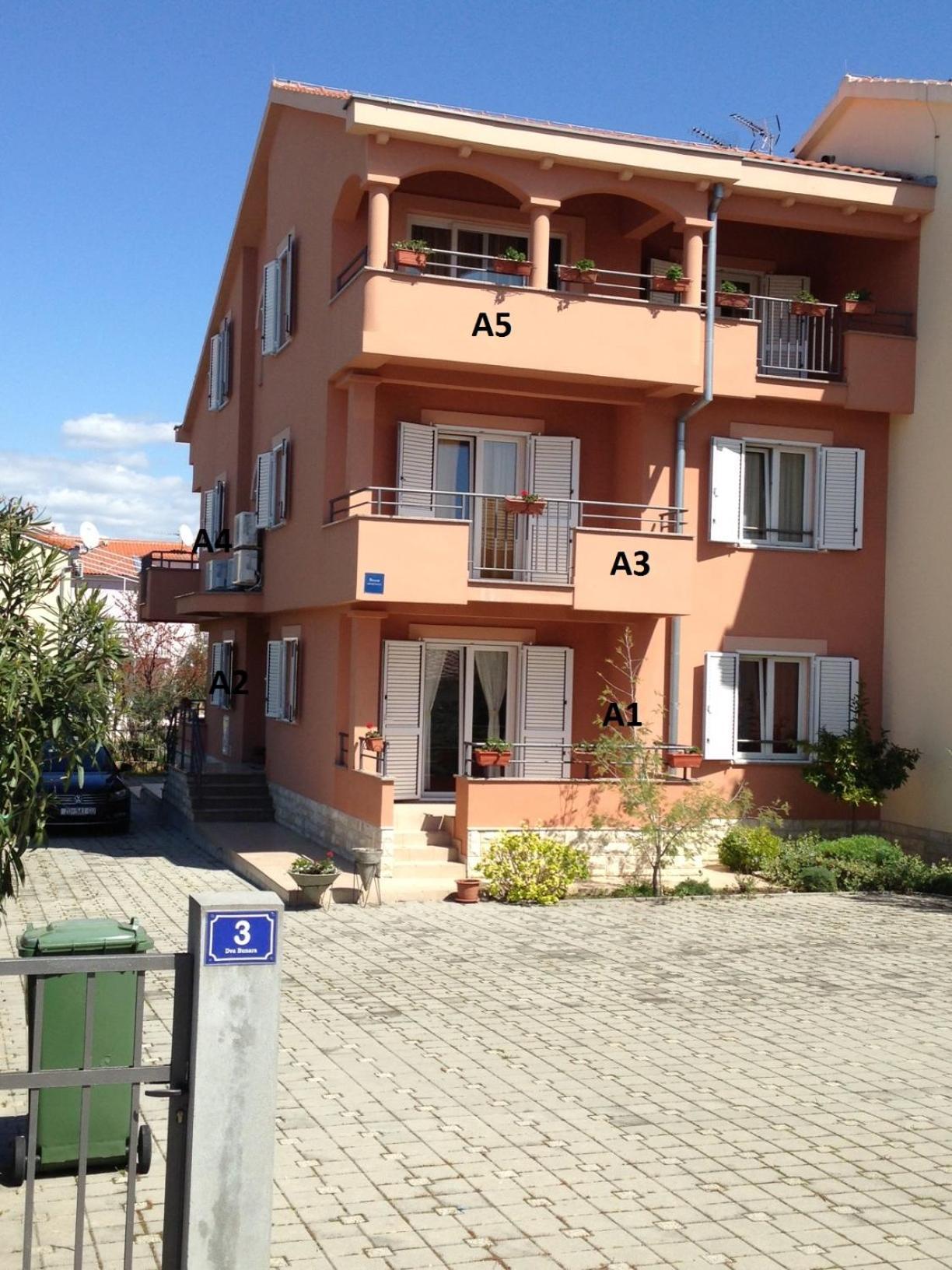 Apartments Juran Sukošan Eksteriør billede